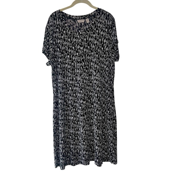 black easywear rayon dress short sleeve shirred (/xl:) 2x/3x main image 0